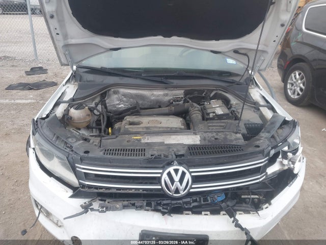 Продаж на аукціоні авто 2015 Volkswagen Tiguan Se, vin: WVGBV7AX7FW587636, номер лоту: 44703125
