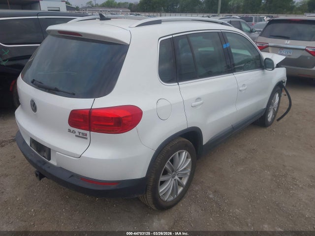 Продаж на аукціоні авто 2015 Volkswagen Tiguan Se, vin: WVGBV7AX7FW587636, номер лоту: 44703125