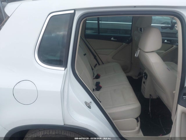 Продаж на аукціоні авто 2015 Volkswagen Tiguan Se, vin: WVGBV7AX7FW587636, номер лоту: 44703125