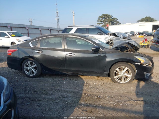 2013 Nissan Altima 2.5 Sl მანქანა იყიდება აუქციონზე, vin: 1N4AL3AP4DC184121, აუქციონის ნომერი: 44703155