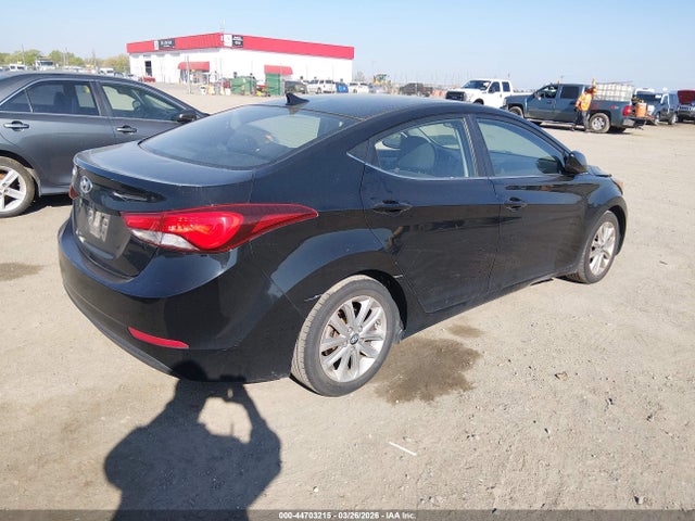 2015 HYUNDAI ELANTRA KMHDH4AE4FU259230 Photo 3