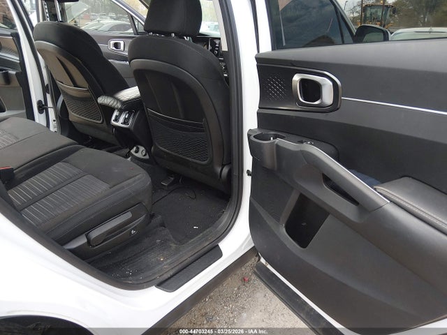 Продажа на аукционе авто 2023 Kia Sorento Lx, vin: 5XYRG4LC7PG191789, номер лота: 44703245