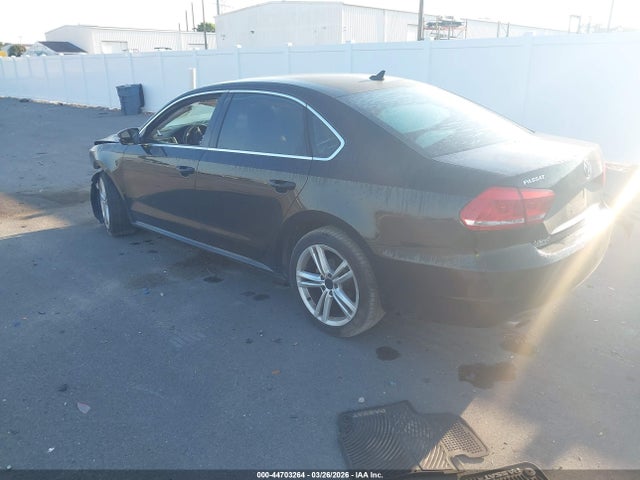Продажа на аукционе авто 2014 Volkswagen Passat 2.5l Se, vin: 1VWBH7A39EC018275, номер лота: 44703264