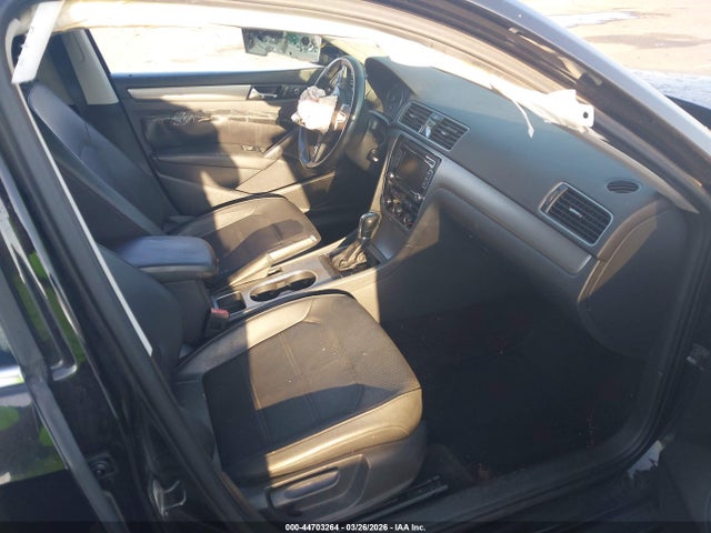 Продажа на аукционе авто 2014 Volkswagen Passat 2.5l Se, vin: 1VWBH7A39EC018275, номер лота: 44703264