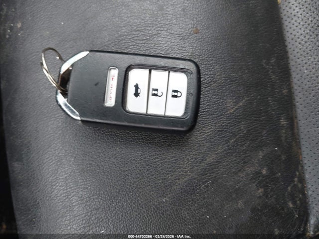 Продажа на аукционе авто 2018 Cadillac Xt5 Luxury, vin: 1GYKNDRS1JZ215268, номер лота: 44703266