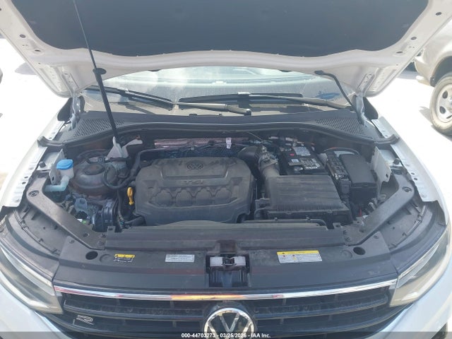 Aukcja sprzedaży 2023 Volkswagen Tiguan 2.0t Se R-line Black, vin: 3VVCB7AX3PM106396, numer aukcji: 44703273