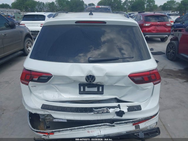Aukcja sprzedaży 2023 Volkswagen Tiguan 2.0t Se R-line Black, vin: 3VVCB7AX3PM106396, numer aukcji: 44703273