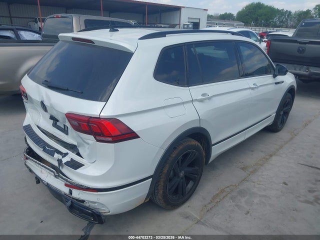 Aukcja sprzedaży 2023 Volkswagen Tiguan 2.0t Se R-line Black, vin: 3VVCB7AX3PM106396, numer aukcji: 44703273