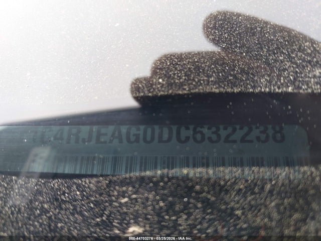 44703276 :رقم المزاد ، 1C4RJEAG0DC632238 vin ، 2013 Jeep Grand Cherokee Laredo مزاد بيع