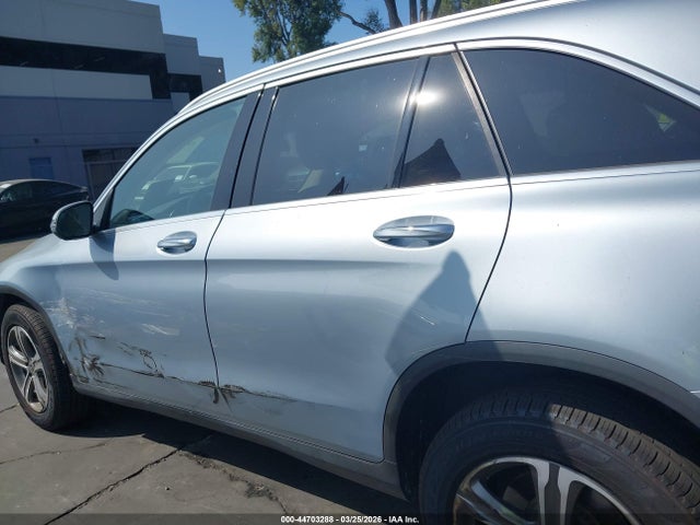 WDC0G4JBXJV091280 Mercedes-Benz GLC 300