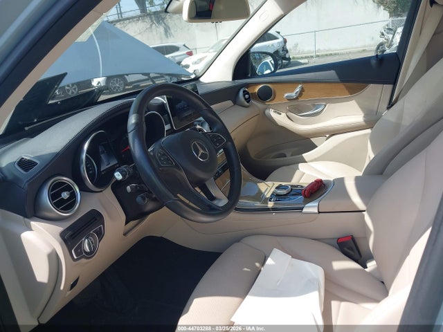 WDC0G4JBXJV091280 Mercedes-Benz GLC 300