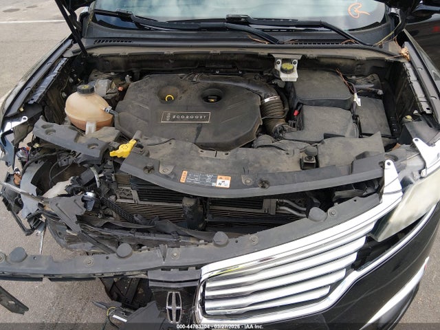 44703304 :رقم المزاد ، 5LMTJ3DH1HUL02244 vin ، 2017 Lincoln Mkc Reserve مزاد بيع