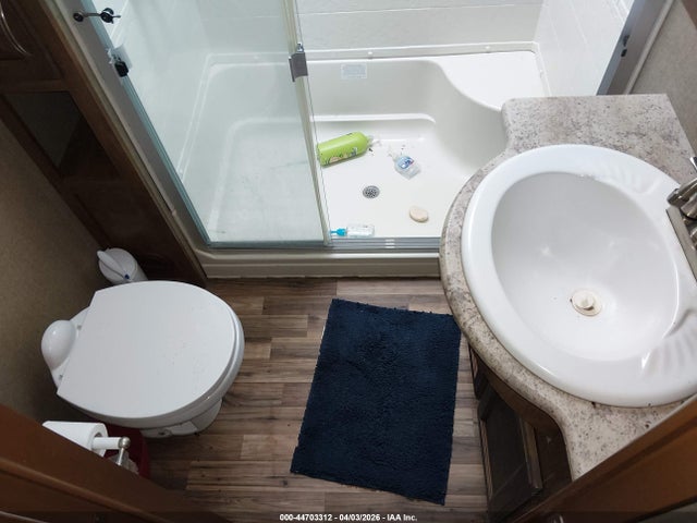 Продажа на аукционе авто 2016 Coachmen Chaparral 360, vin: 5ZT3CH1B2GA313105, номер лота: 44703312