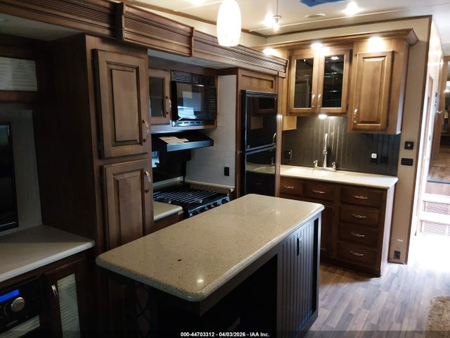 Продажа на аукционе авто 2016 Coachmen Chaparral 360, vin: 5ZT3CH1B2GA313105, номер лота: 44703312