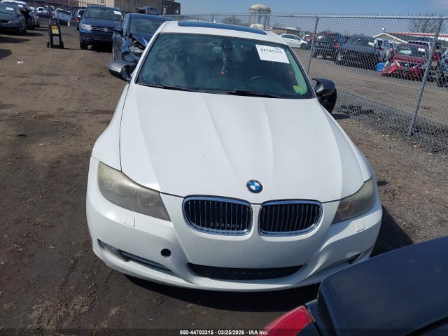 2011 Bmw 335i Xdrive მანქანა იყიდება აუქციონზე, vin: WBAPL5C58BA917837, აუქციონის ნომერი: 44703315
