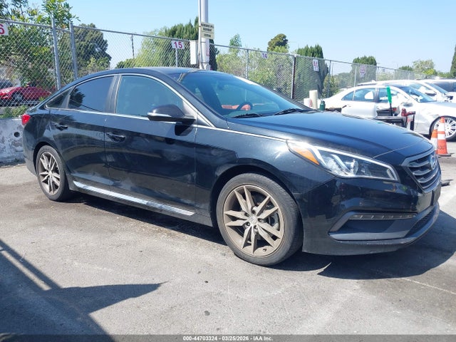 Hyundai Sonata Sport 2.0t 2017 5NPE34AB1HH578532 main image