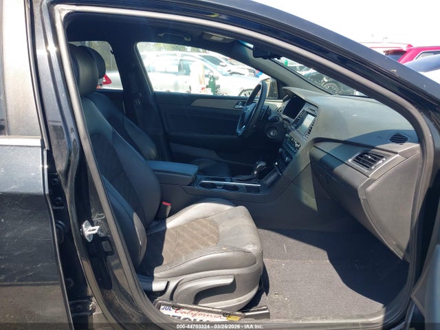 Продаж на аукціоні авто 2017 Hyundai Sonata Sport 2.0t, vin: 5NPE34AB1HH578532, номер лоту: 44703324