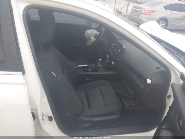 1N4BL4BV0RN389311 Nissan Altima S Fwd