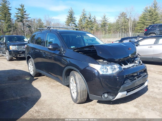 2015 MITSUBISHI OUTLANDER JA4AZ3A31FZ007462