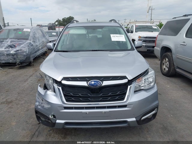 JF2SJAJC2JH420268 Subaru Forester 2.5i Limited