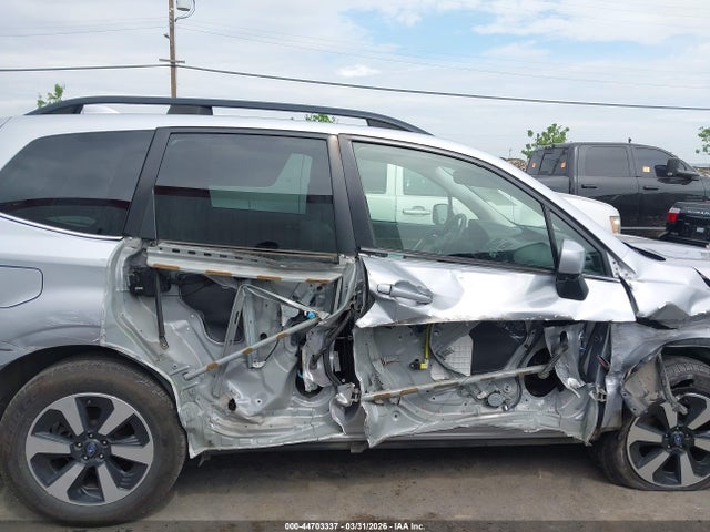 JF2SJAJC2JH420268 Subaru Forester 2.5i Limited