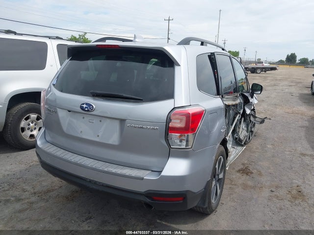 JF2SJAJC2JH420268 Subaru Forester 2.5i Limited