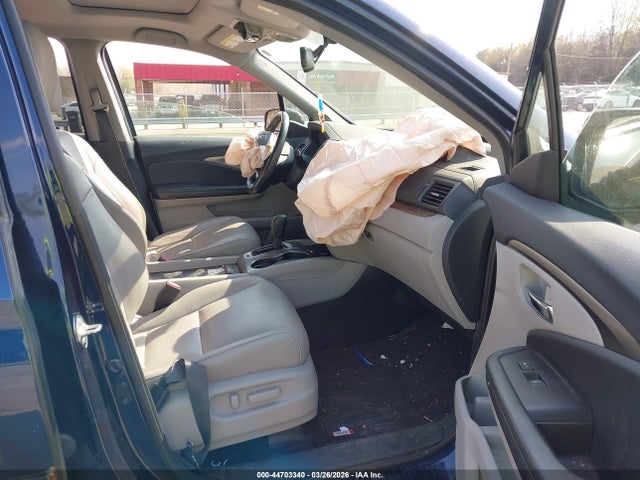 Продаж на аукціоні авто 2018 Honda Pilot Ex-l, vin: 5FNYF5H55JB002313, номер лоту: 44703340