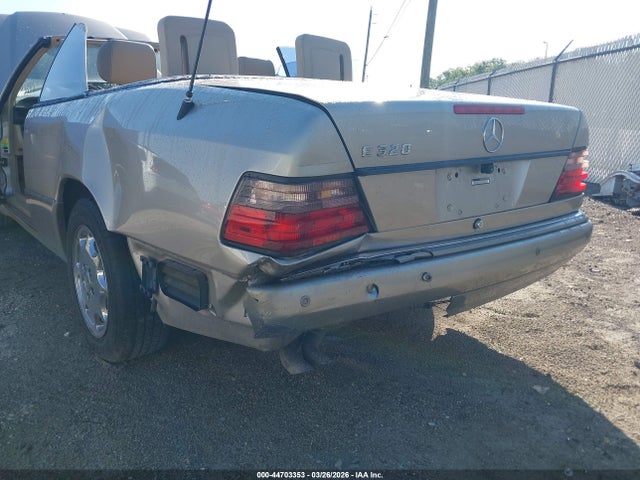 Продаж на аукціоні авто 1995 Mercedes-benz E 320, vin: WDBEA66E9SC283359, номер лоту: 44703353