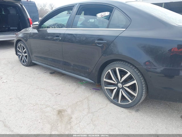 Продаж на аукціоні авто 2013 Volkswagen Jetta Gli Autobahn, vin: 3VW4A7AJ1DM415973, номер лоту: 44703365