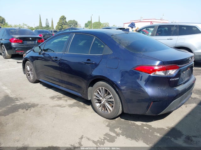 Toyota COROLLA LE 2020 JTDEPRAE1LJ107105 Image 3