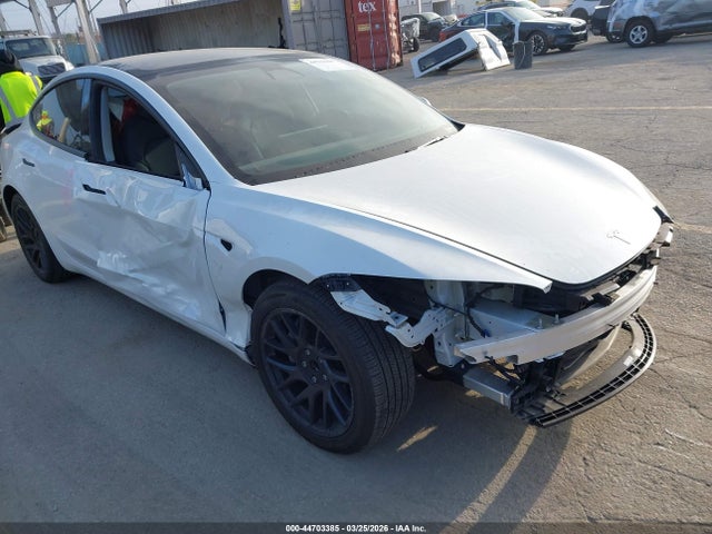 Продажа на аукционе авто 2024 Tesla Model 3 Long Range Dual Motor All-wheel Drive/rear-wheel Drive, vin: 5YJ3E1EA4RF758136, номер лота: 44703385