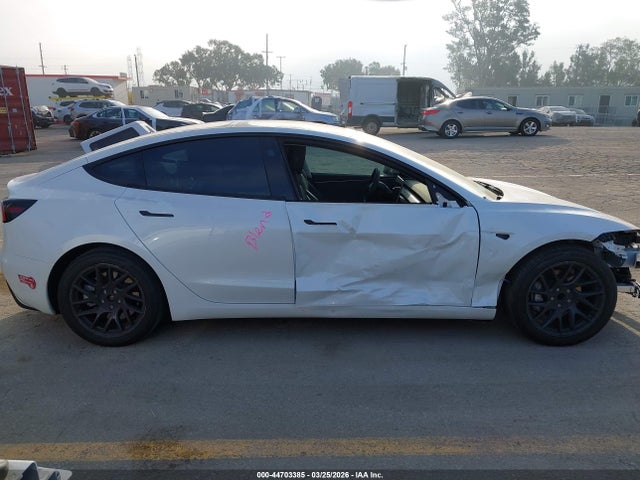 Продажа на аукционе авто 2024 Tesla Model 3 Long Range Dual Motor All-wheel Drive/rear-wheel Drive, vin: 5YJ3E1EA4RF758136, номер лота: 44703385
