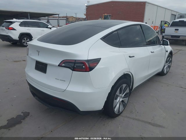 Продажа на аукционе авто 2023 Tesla Model Y Awd/long Range Dual Motor All-wheel Drive, vin: 7SAYGDEE1PF780633, номер лота: 44703394