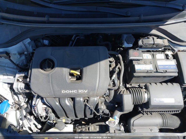 5NPD84LF4HH119301 Hyundai ELANTRA SE