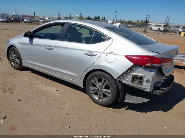 5NPD84LF4HH119301 Hyundai ELANTRA SE