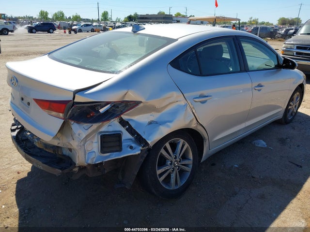 5NPD84LF4HH119301 Hyundai ELANTRA SE