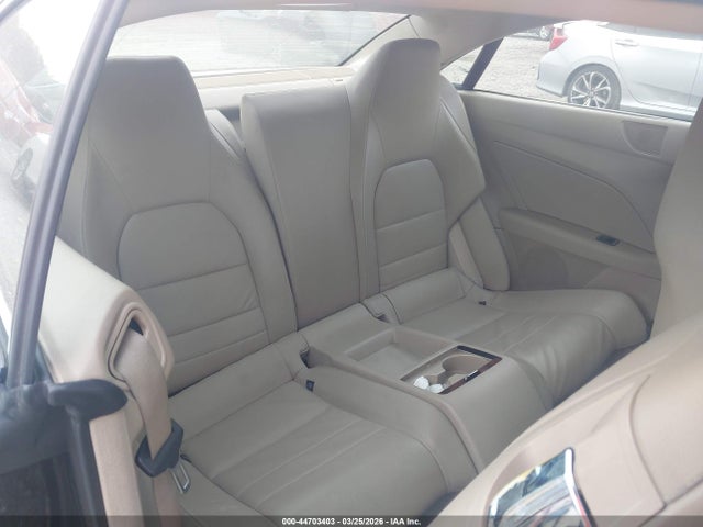 2010 Mercedes-benz E 350 მანქანა იყიდება აუქციონზე, vin: WDDKJ5GB8AF014873, აუქციონის ნომერი: 44703403