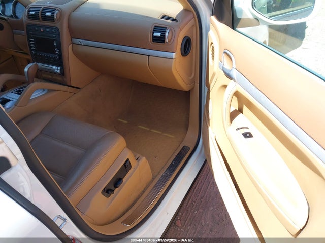 2009 PORSCHE CAYENNE WP1AB29P19LA44013 Photo 4