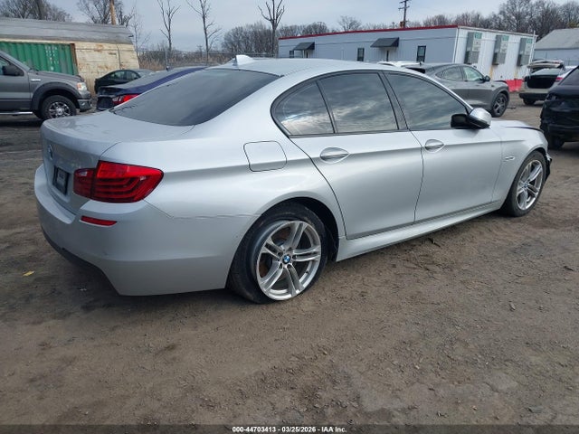 2015 BMW 528I WBA5A7C5XFG143523 Photo 3