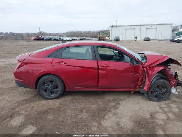 KMHLM4AG5PU619549 Hyundai ELANTRA SEL