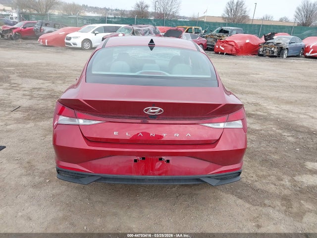KMHLM4AG5PU619549 Hyundai ELANTRA SEL