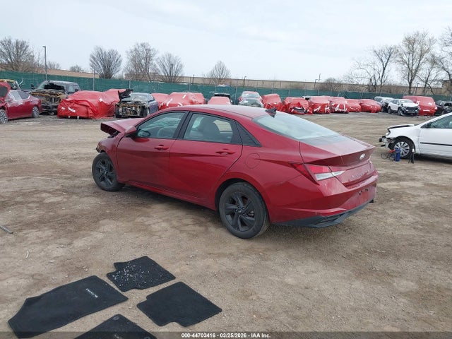 KMHLM4AG5PU619549 Hyundai ELANTRA SEL