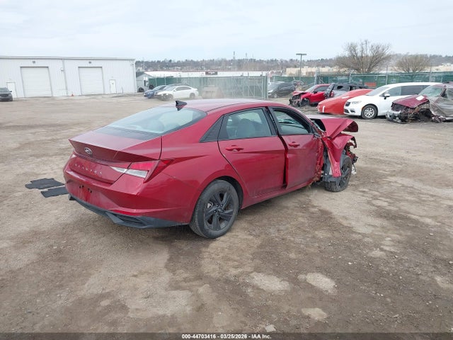 KMHLM4AG5PU619549 Hyundai ELANTRA SEL