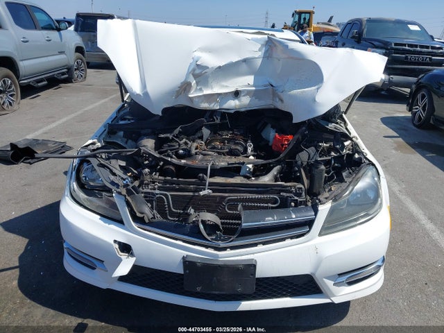 WDDGF4HBXEG221572 Mercedes-Benz C 250 Sport
