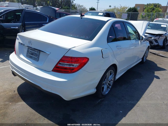 WDDGF4HBXEG221572 Mercedes-Benz C 250 Sport