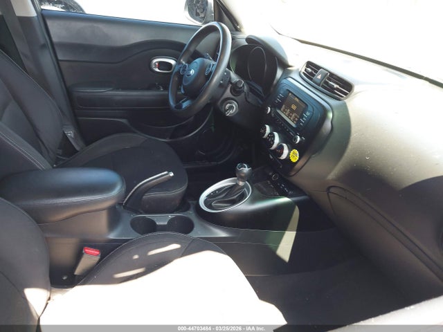 Продаж на аукціоні авто 2017 Kia Soul, vin: KNDJN2A22H7489733, номер лоту: 44703484
