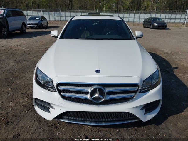 Продажа на аукционе авто 2019 Mercedes-benz E 300, vin: WDDZF4JB2KA526176, номер лота: 44703494