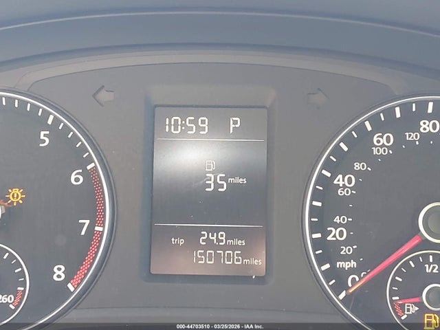 2015 Volkswagen Passat 1.8t Limited Edition მანქანა იყიდება აუქციონზე, vin: 1VWAT7A30FC120639, აუქციონის ნომერი: 44703510