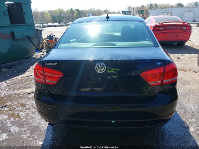2015 Volkswagen Passat 1.8t Limited Edition მანქანა იყიდება აუქციონზე, vin: 1VWAT7A30FC120639, აუქციონის ნომერი: 44703510