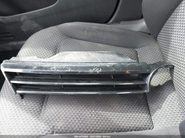 3VW2K7AJ6EM247608 Volkswagen Jetta 2.0l S